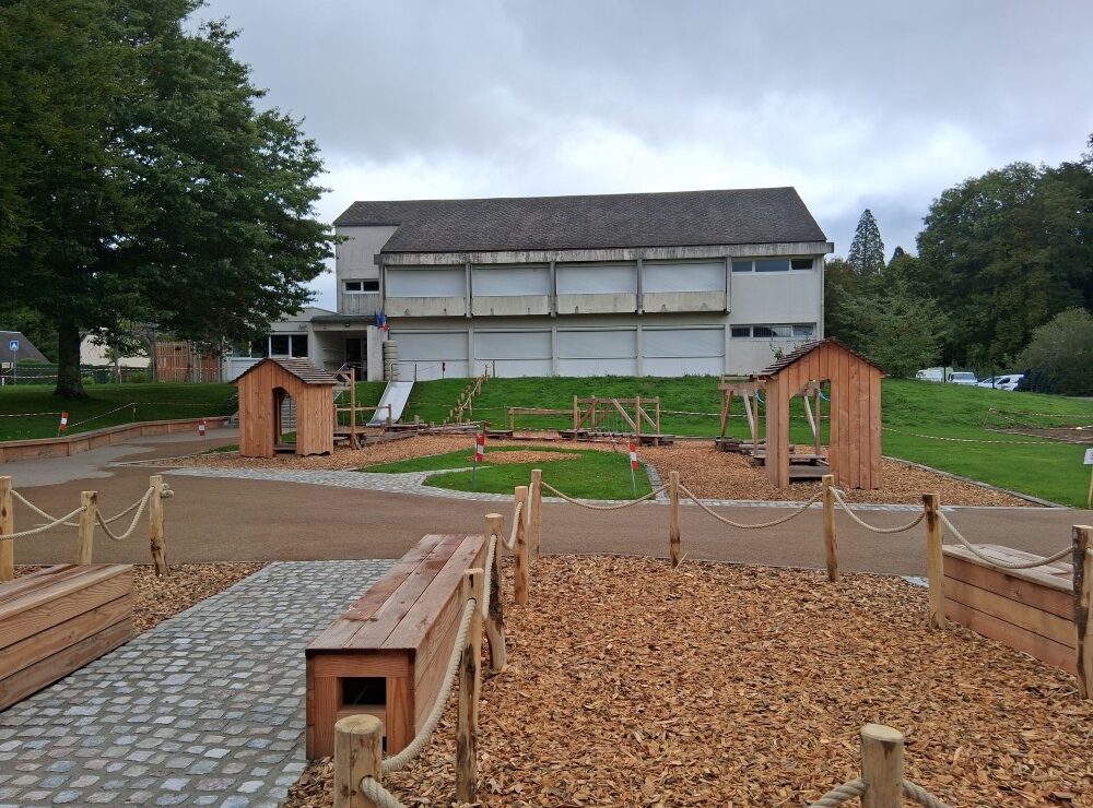 Inauguration de l’aménagement la cour de l’école élémentaire de Meymac